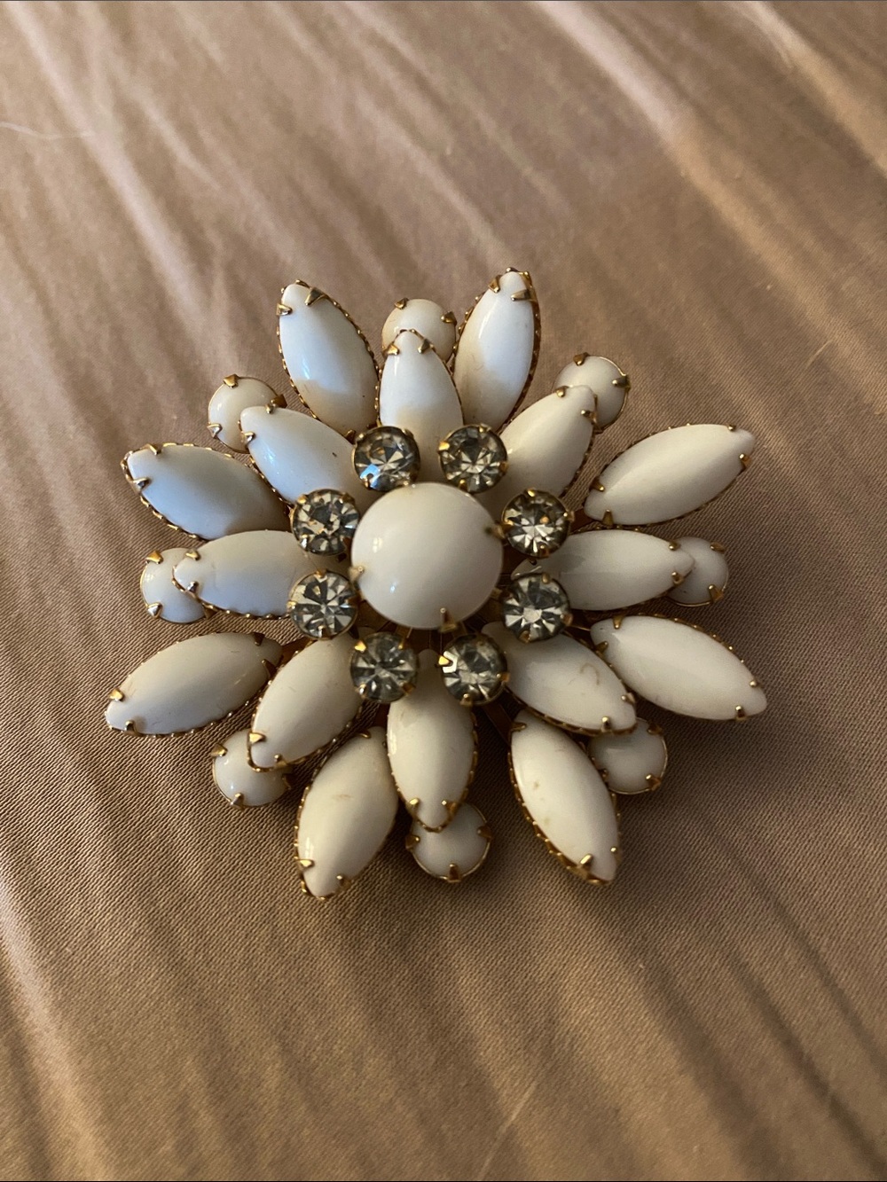 Vintage Brooch